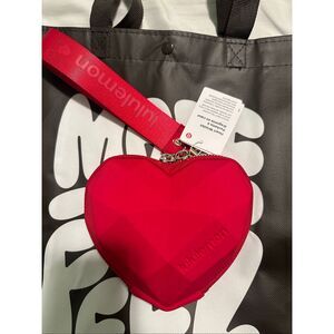 NWT Red Heart Wristlet Pouch Keychain Valentine’s Day Exclusive limited edition